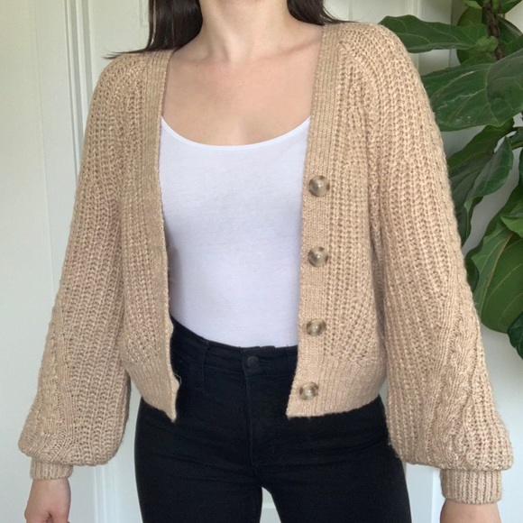 abercrombie cropped cardigan